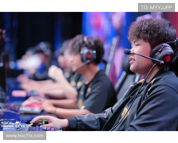 RNG强势逆袭OMG夺得比赛胜利 赛场表现引发热议与讨论