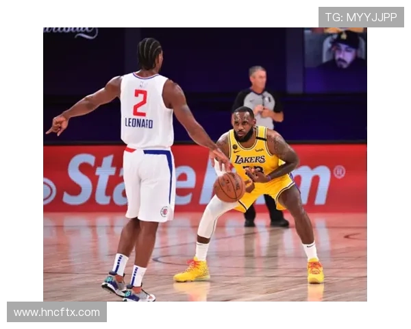 快船与湖人激战正酣 谁能在洛城德比中笑到最后