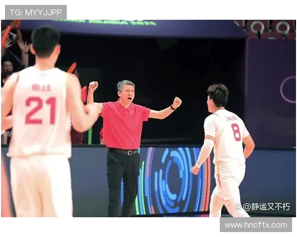 中国男篮迎战澳大利亚队力争胜利展现团队精神与实力